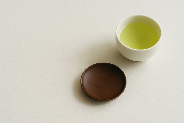minimal-tea-setting